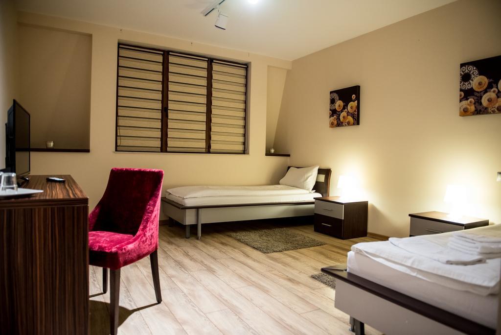 Luxe Stay Târgu-Mureş Exteriör bild